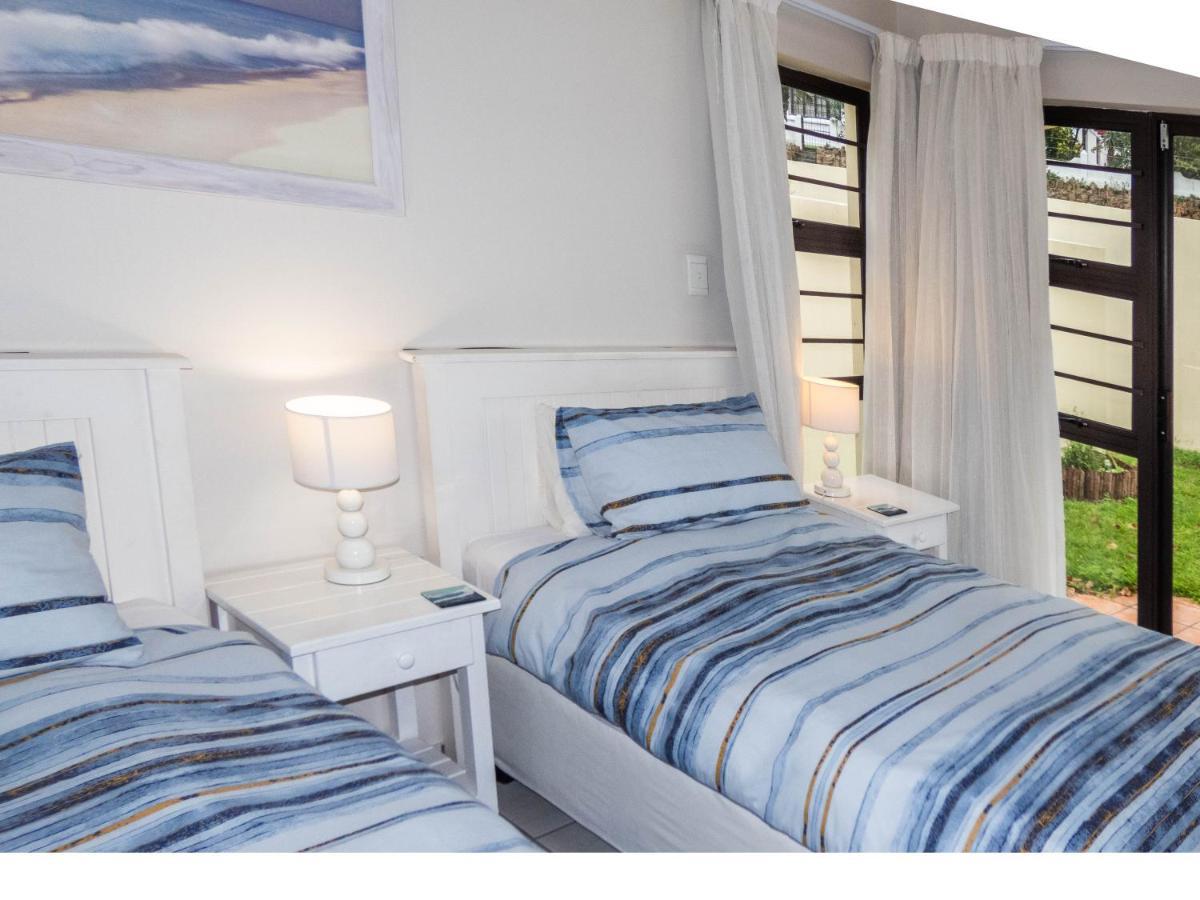 Sheilan House Hotel Port Alfred Exterior photo