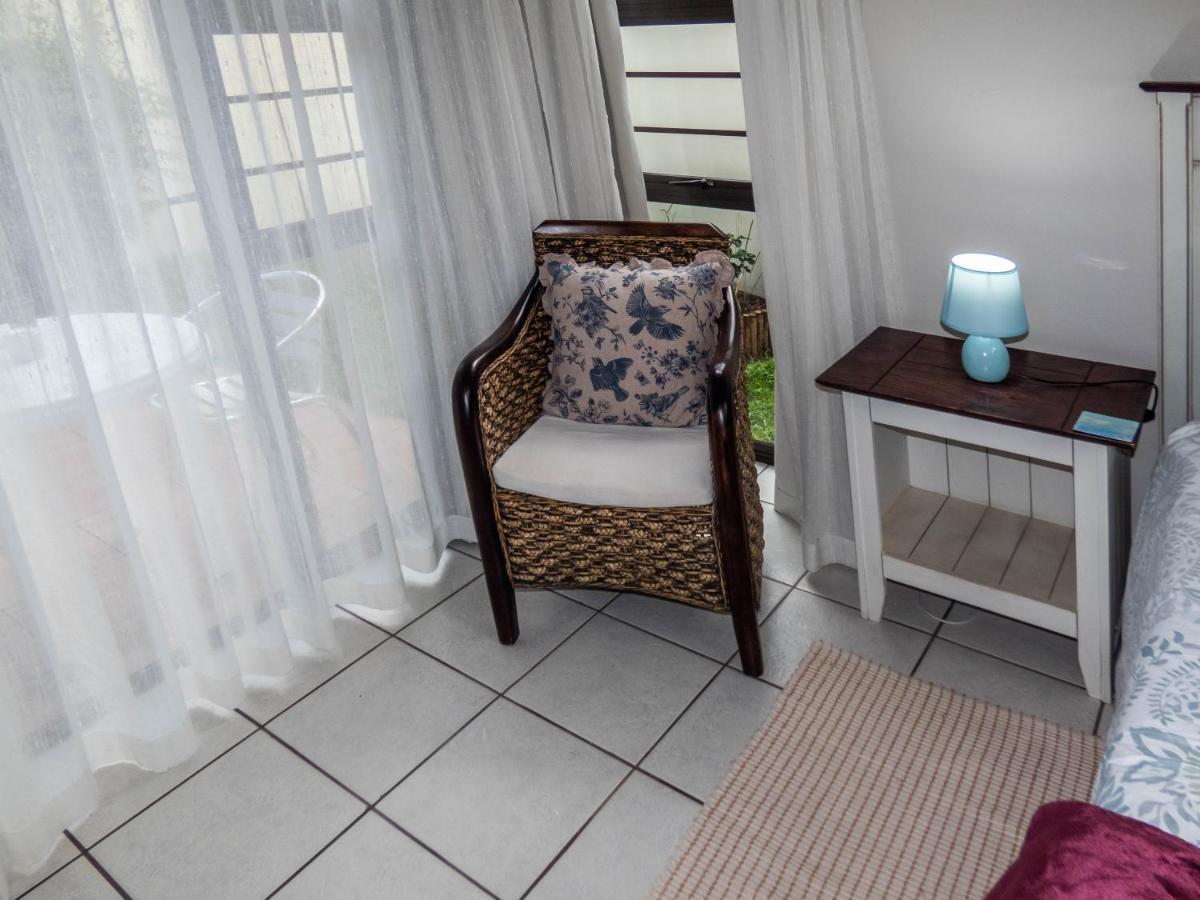 Sheilan House Hotel Port Alfred Exterior photo